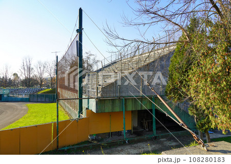 三笠市営野球場(三塁側より) 三笠市営野球場(三塁側より) 108280183