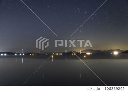 瀬戸内の冬の星景　昇るさそり座 108289203