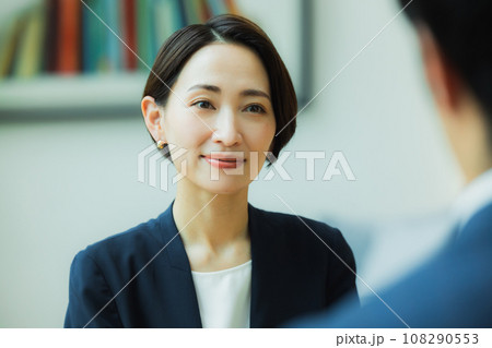 ビジネスシーン ビジネスシーン 108290553