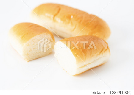 コッペパン　白バック 108291086