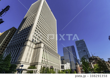 東京駅丸の内口　日本生命丸の内ビル　東京都千代田区 108291358