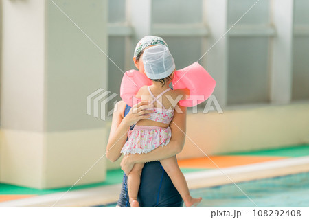 ベビースイミング 108292408