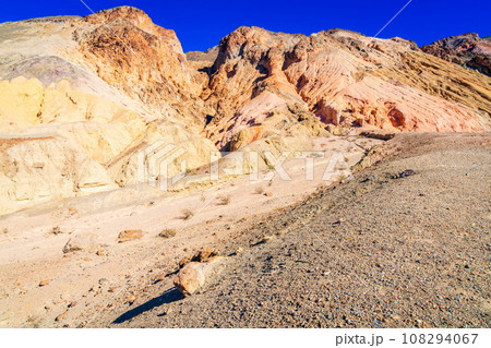 Death Valley terrain 108294067