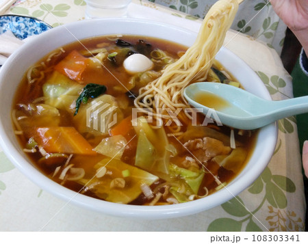 あんかけ五目ラーメン(醤油らーめん) あんかけ五目ラーメン(醤油らーめん) 108303341