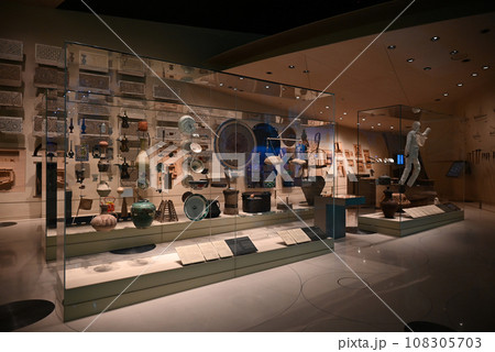カタール国立博物館の展示室 108305703