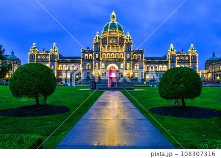 Provincial Parliament in Victoria at twilight time,British Columbia,Canada 108307316