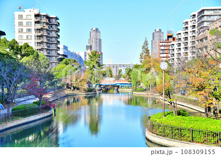 横十間川親水公園／千砂橋よりの眺め(東京都江東区)【2020.11】 108309155