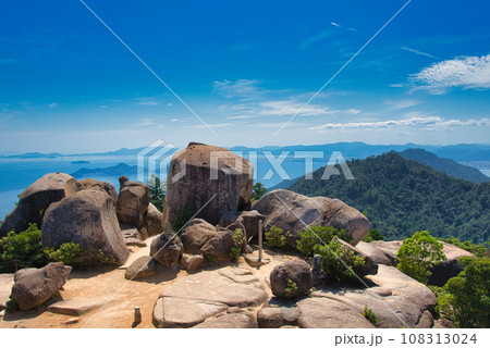 宮島弥山展望台からの眺望 宮島弥山展望台からの眺望 108313024