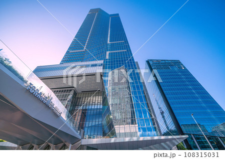 日本の東京都市景観 本日開業の虎ノ門ヒルズステーションタワー（虎ノ門ヒルズ駅）などを望む＝10月6日 108315031