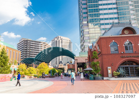 「東京都」恵比寿ガーデンプレイスの風景・都市風景 108327097