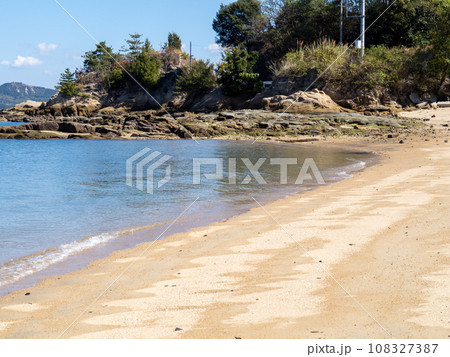佐木島(広島県三原市)の海岸。 佐木島(広島県三原市)の海岸。 108327387