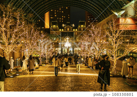【東京都】暖かな色合いが素敵な恵比寿のイルミネーション 108330801