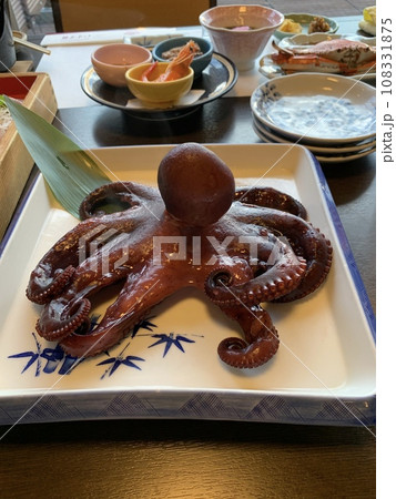茹でタコ 茹でタコ 108331875