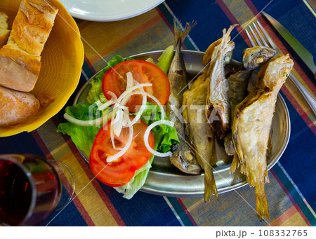 Fried fish scad with vegetables. Galician cuisine Fried fish scad with vegetables. Galician cuisine 108332765