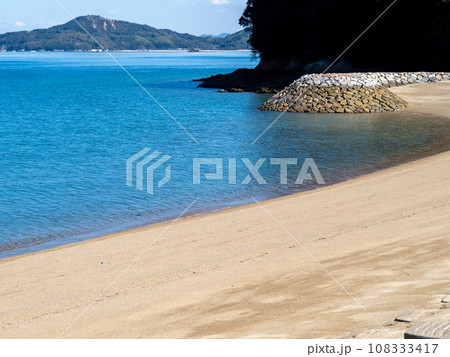 大野浦海水浴場。広島県三原市、佐木島。 大野浦海水浴場。広島県三原市、佐木島。 108333417