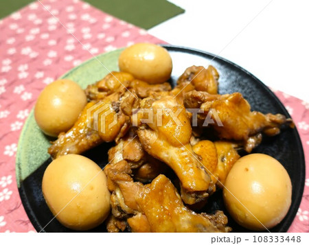 鶏手羽元と卵のおいしい煮込み 鶏手羽元と卵のおいしい煮込み 108333448