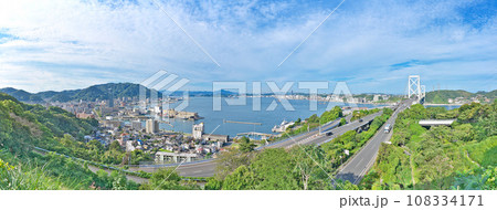 【和布刈第二展望台より関門海峡】 (高解像度版) 福岡県北九州市門司区門司 108334171