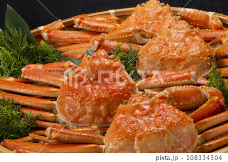 ボイルした美味しいズワイガニ ボイルした美味しいズワイガニ 108334304