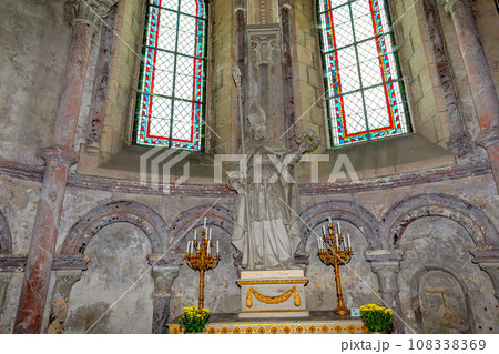 Cathedral of Our Lady, Noyon, France, interiors 108338369