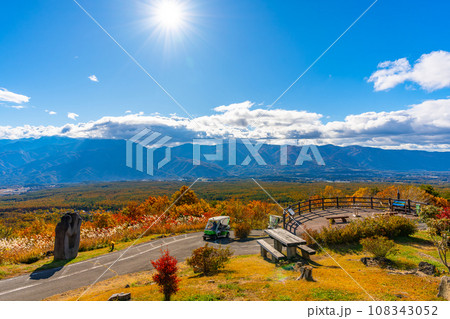 天空カートで25分 紅葉が美しい富士見高原リゾート 長野県 天空カートで25分 紅葉が美しい富士見高原リゾート 長野県 108343052