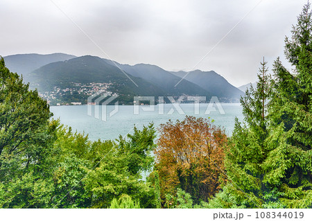 Scenic landscape over the Lake Como, Italy 108344019