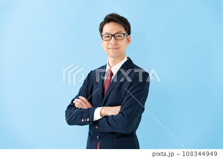 ビジネスマン　ミドル　ポートレート 108344949