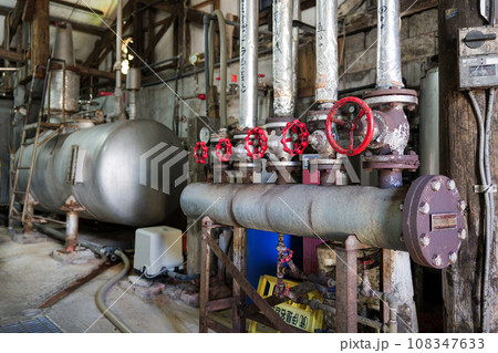 伊是名島の泡盛酒蔵 108347633