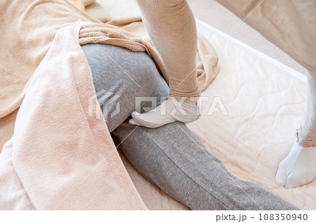 足踏みマッサージ 108350940