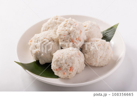 カニ入り つみれ カニ入り つみれ 108356665