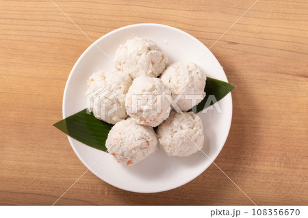 カニ入り つみれ カニ入り つみれ 108356670