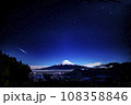 富士山と流れ星 108358846