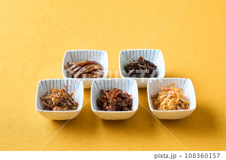 色々な佃煮 色々な佃煮 108360157