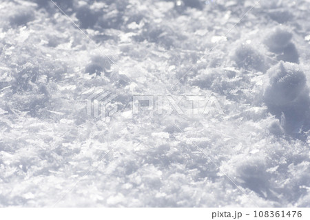 積もった雪の結晶 積もった雪の結晶 108361476