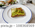 アボガドトースト 108368569