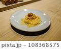 締めのカルボナーラ 108368575