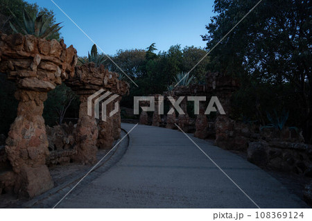 グエル公園からの風景 グエル公園からの風景 108369124