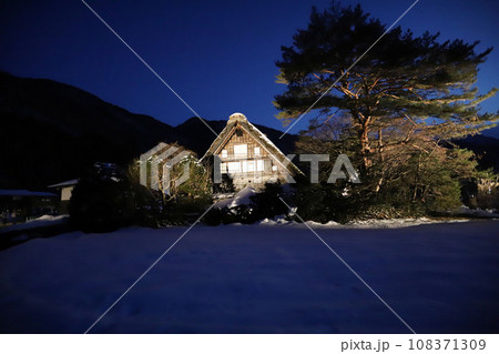 白川郷・五箇山の合掌造り集落 白川郷・五箇山の合掌造り集落 108371309