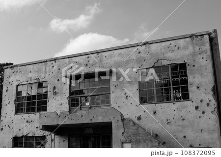 旧日立航空機立川工場変電所 旧日立航空機立川工場変電所 108372095