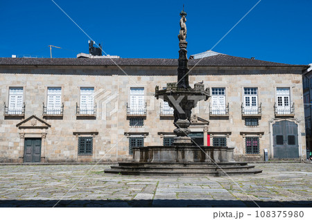 Minho University and Castle Fountain at Largo do Paco, Braga, Portugal, selective focus Minho University and Castle Fountain at Largo do Paco, Braga, Portugal, selective focus 108375980