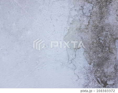Abstract white grunge decorative stucco cement background with dark gray and black border Abstract white grunge decorative stucco cement background with dark gray and black border 108383372