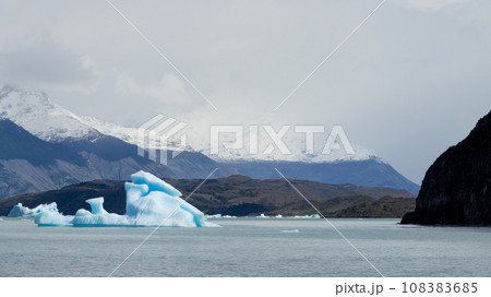 Navigation on Argentino lake, Patagonia landscape, Argentina 108383685