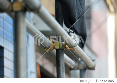 外部足場（単管抱き足場） 108384085