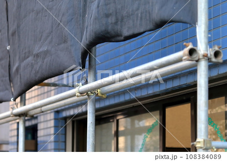 外部足場（単管抱き足場） 108384089