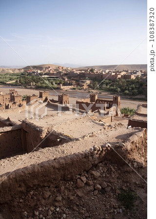 モロッコのアイットベンハドゥ 108387320