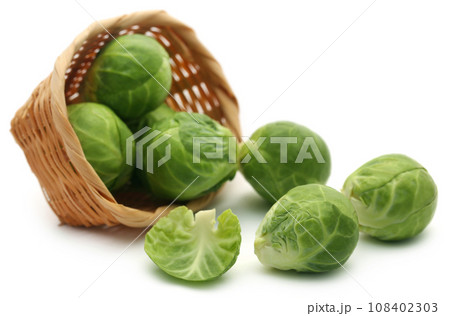 Rosenkohl or Brussels sprout Rosenkohl or Brussels sprout 108402303