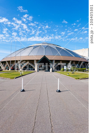 宇宙科学博物館と図書館を兼ねたコスモアイル羽咋(石川県羽咋市) 宇宙科学博物館と図書館を兼ねたコスモアイル羽咋(石川県羽咋市) 108405801