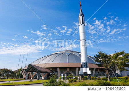 宇宙科学博物館と図書館を兼ねたコスモアイル羽咋（石川県羽咋市） 108405802