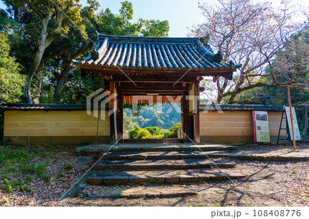 【奈良県】天理市 長岳寺 (2023/11/01 撮影) 【奈良県】天理市 長岳寺 (2023/11/01 撮影) 108408776