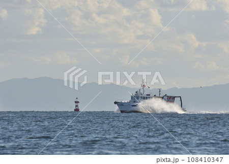 大阪湾のパトロール艇 大阪湾のパトロール艇 108410347