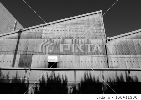 古い工場 古い工場 108411980